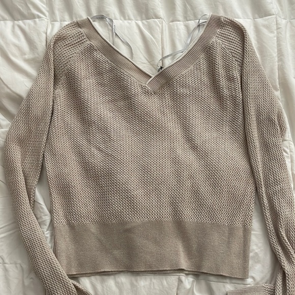 Bibi Black Taupe Sweater NWT - Picture 3 of 5
